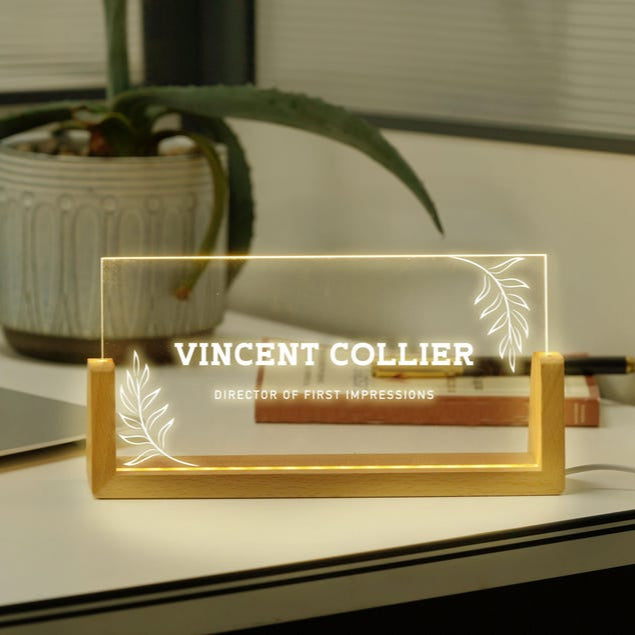 LED Light Desk Name Plate, Custom Desk Name Plate with Lights, Administrative Gift, Gift for Her, Office Decor, Boss Gifts, Graduation Gifts