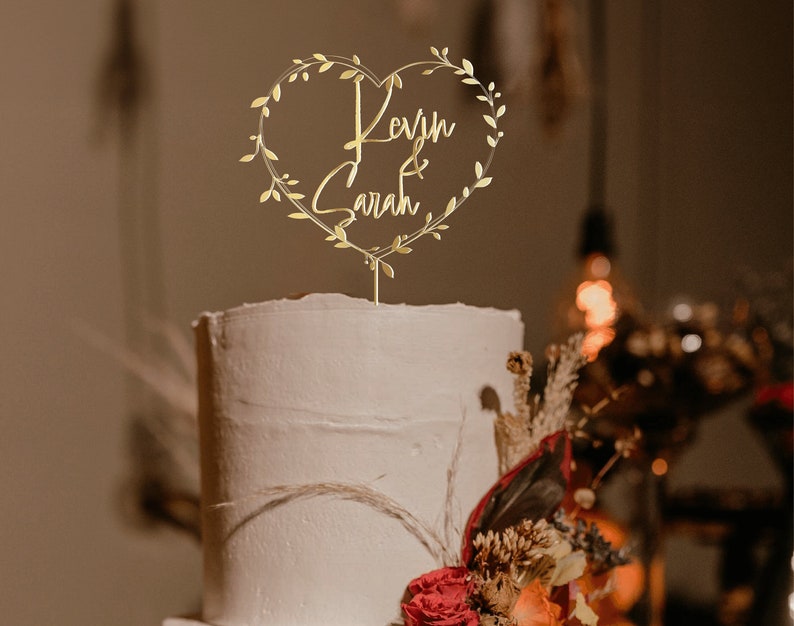 Personalized Wedding Cake Topper with heart, Custom Couples Script Cake Topper for Weddings, Rustic cake topper, Anniversary Cake toppers