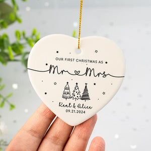 Personalised Mr & Mrs Keepsake Gift, First Christmas as Mr + Mrs, 1st Christmas Married Bauble, Christmas Gift for Couples, Newlyweds Gifts