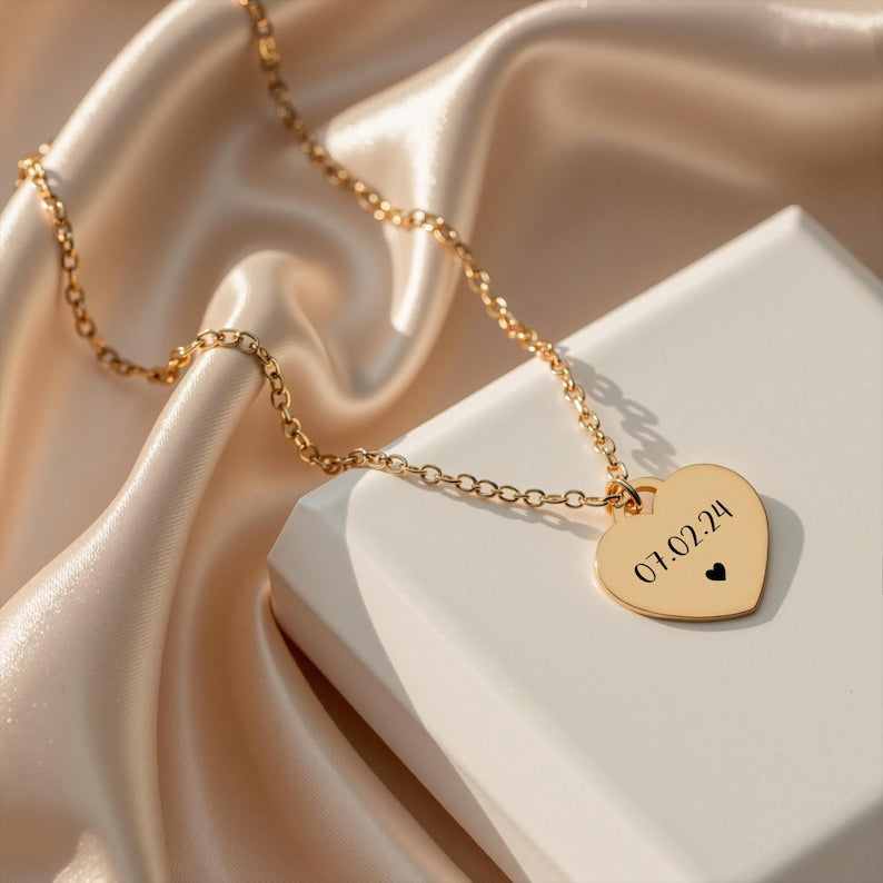 Personalized Gift, Engraved Heart Necklace, Custom Name Date Necklace, Any Text, Gift for Her, Birthday, Anniversary, Mom Gift for Grandma