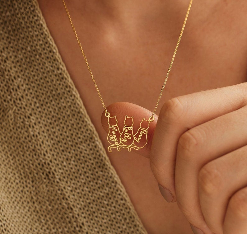 Personalized Named Cat Necklace, Cat Named Necklace, Personalized Cat Memorial Gift, Cat Silhouette Necklace, Custom Cat Letter Jewelry