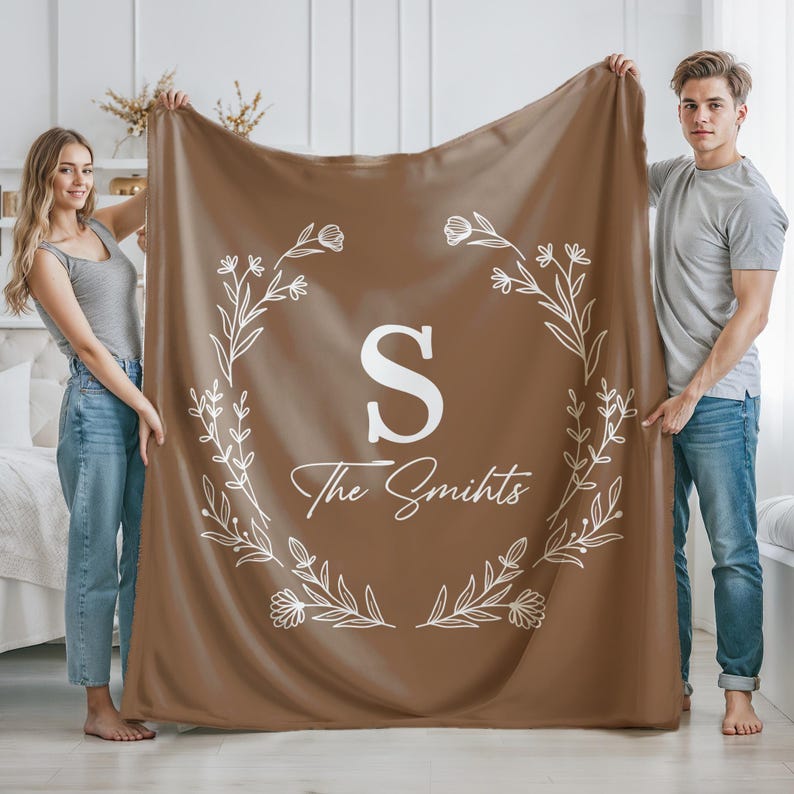 Custom Family Name Blanket, Last Name Initials Blanket, Wedding Anniversary Gift, Christmas Present For Family, Gift For Mom