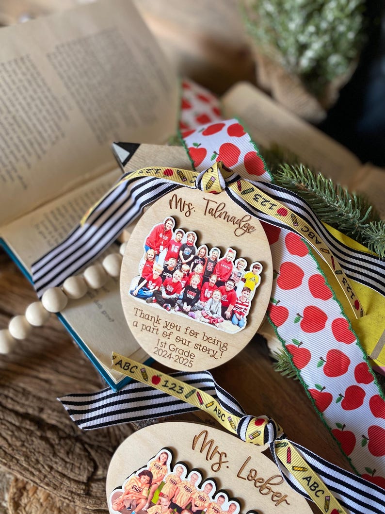 Class Picture Ornament, Gift for Teacher from Classroom, Gift from Classroom, Personalized Teacher Gift, Gift from Students