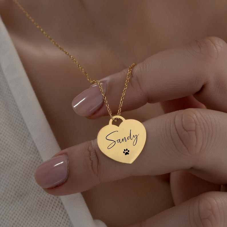 Personalized Gift, Engraved Heart Necklace, Custom Name Date Necklace, Any Text, Gift for Her, Birthday, Anniversary, Mom Gift for Grandma