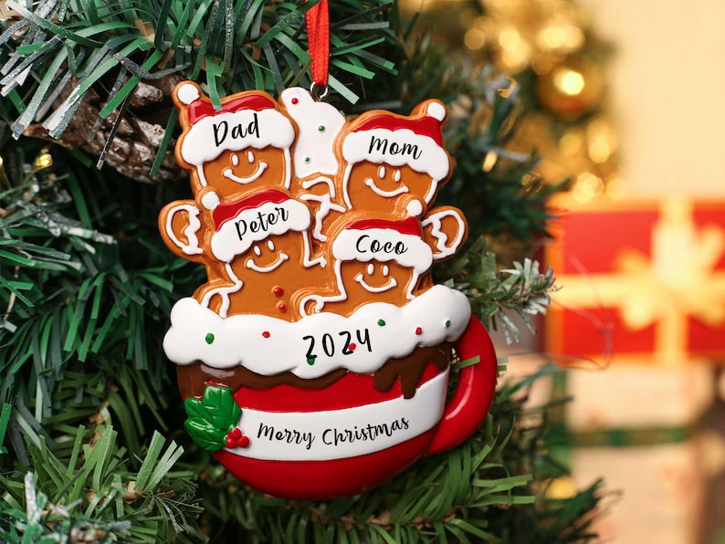 Personalized Resin Family Ornament, Gingerbread Christmas Family Ornament, Gingerbread Family of 2,3,4,5,6 Ornament 2025, Christmas Decor