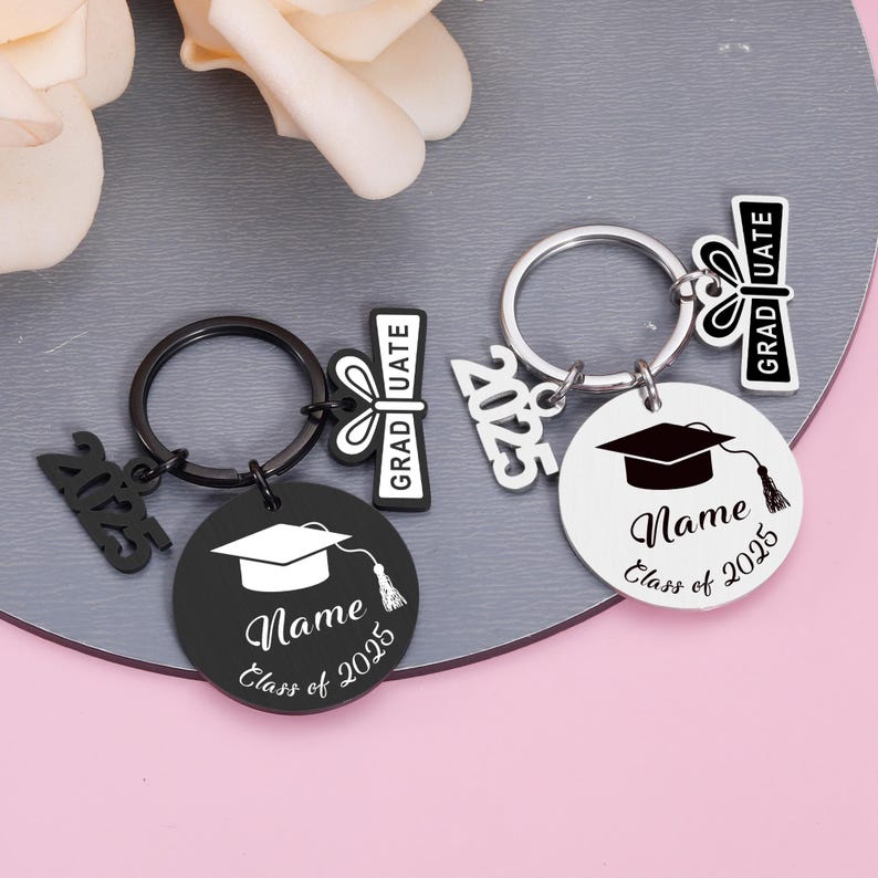 Graduation gifts Bulk, Class of 2025 Bulk, Custom Graduation Gifts, Personalized Keychain Gift, College High School Graduation Gifts