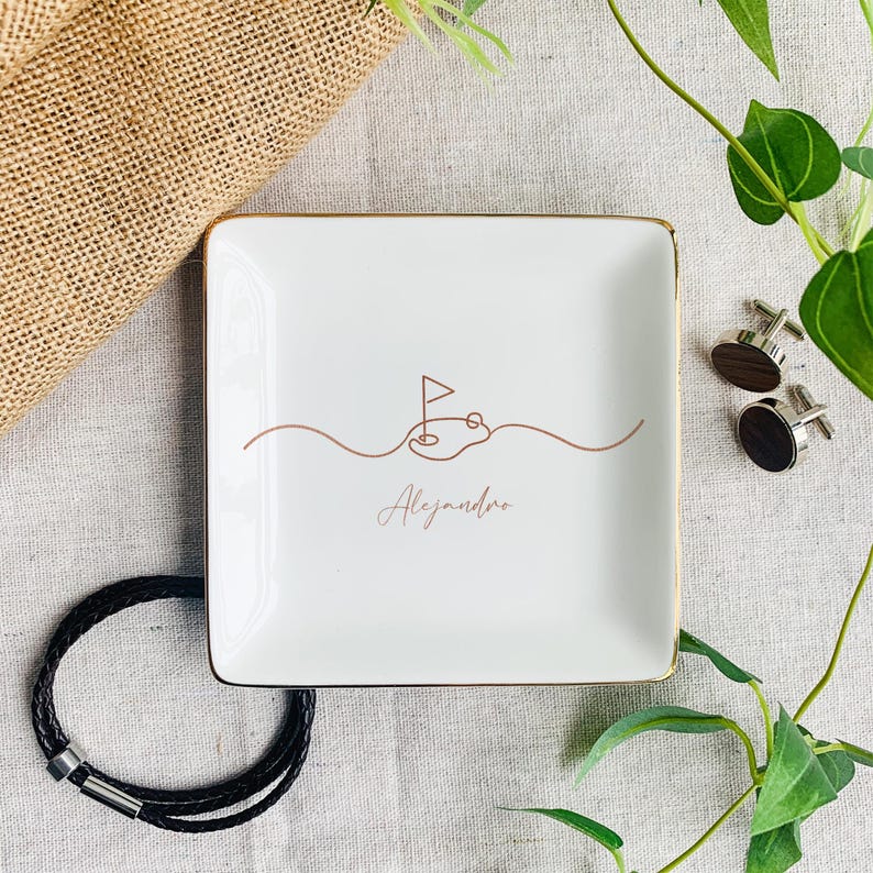 Golf Lover Watches Holder, Golf Accessories Plate for Dad, Boyfriend Golf Gift, Custom Name Jewelry Dish, Gift for Coach, 40th Birthday Gift