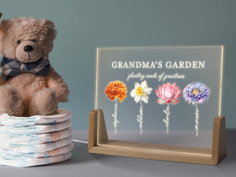 Personalized Gifts for Mom, Grandma Gifts, Custom Night Light, Mom Birthday Gift, Grandma's Garden, Gifts for Grandma from Grandkids
