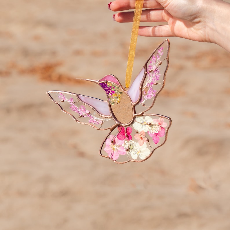 Hummingbird Acrylic Window Hangings Christmas Gifts Pressed Flower Art Custom Acrylic Hummingbird Suncatcher Gifts For Mom