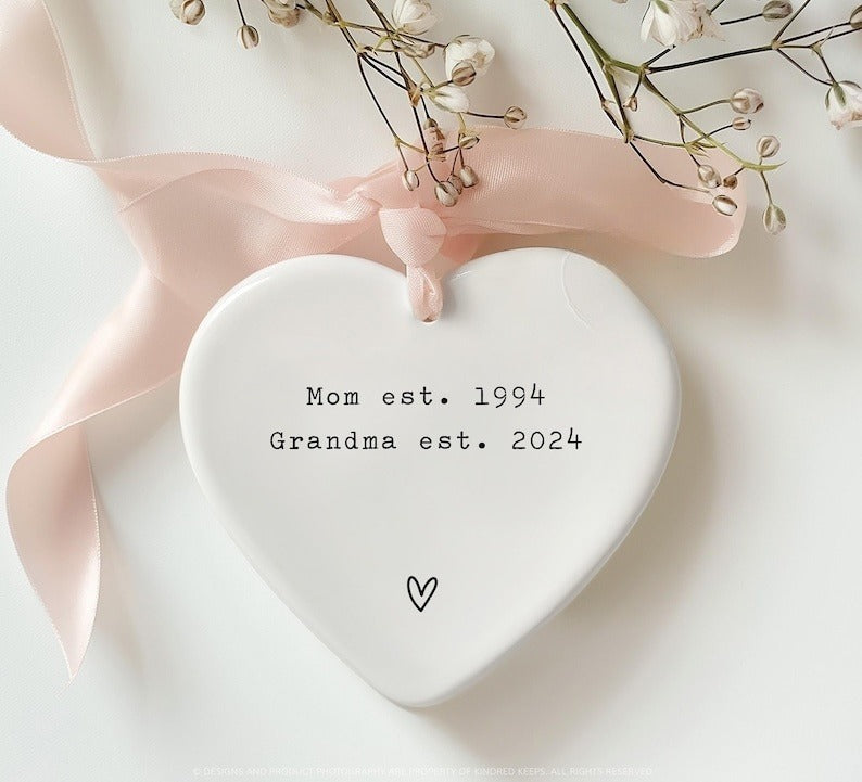 Grandma Gift, Pregnancy Announcement to Grandparents, Mother's Day Gift, Personalized, New Grandma Gift, First time Grandma