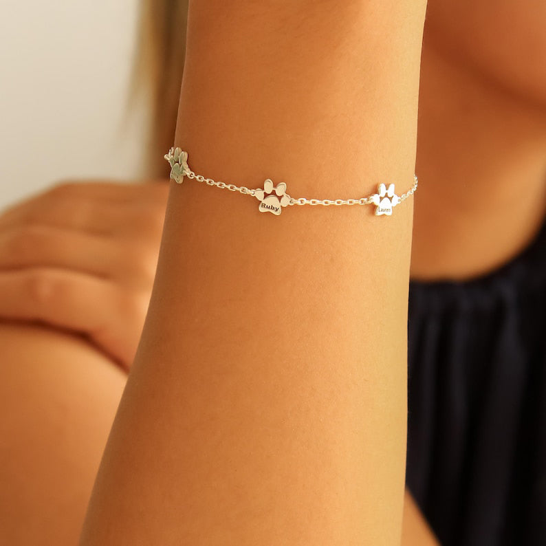 Paw Print Name Bracelet,Custom Elegant Dog Paw Bracelet,Pet Name Bracelet,Pet Lover Gift, Christmas gifts