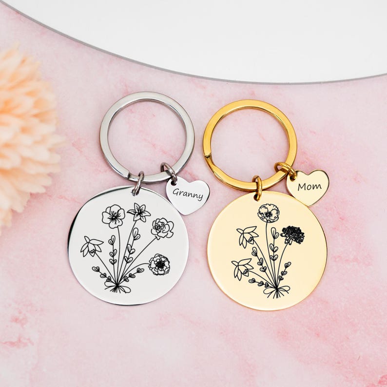 Personalized Bouquet Flower Keychain, Keychain for Mom, Nana, Grandma, Mothers Day Gift for Her, Gift for Teacher, Family Gift Mother