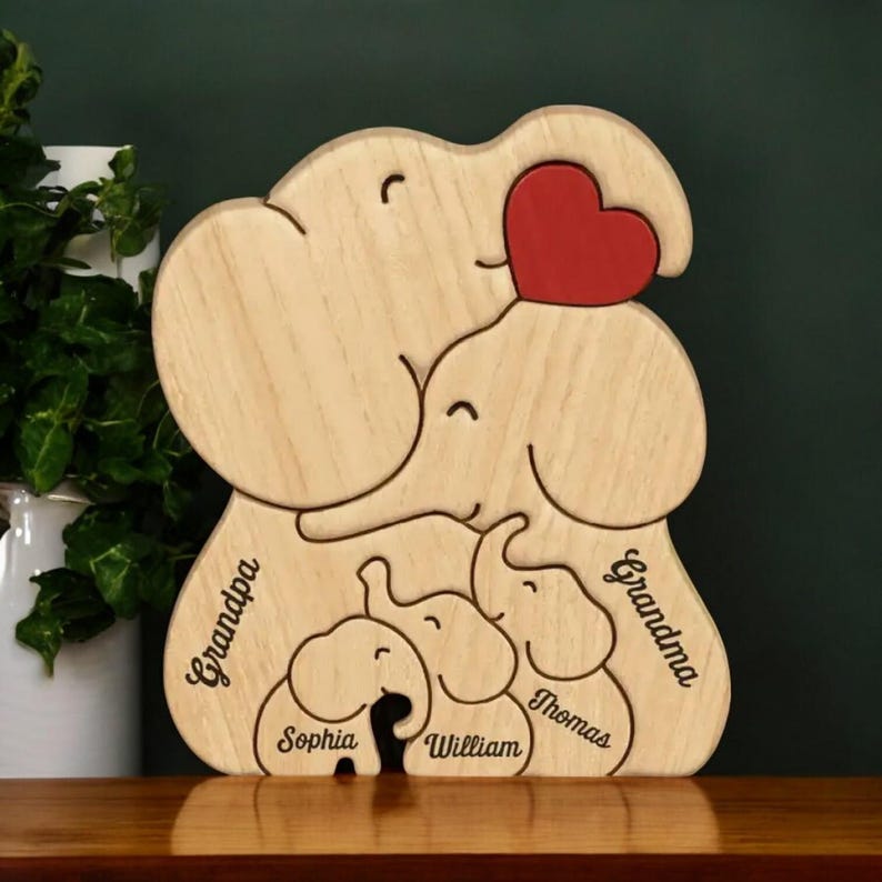 Personalised Wooden Elephant Family Puzzle - Wooden Family Decor - Elephant Keepsakes - Elephant Gift - Elephant Family Puzzle Figurines