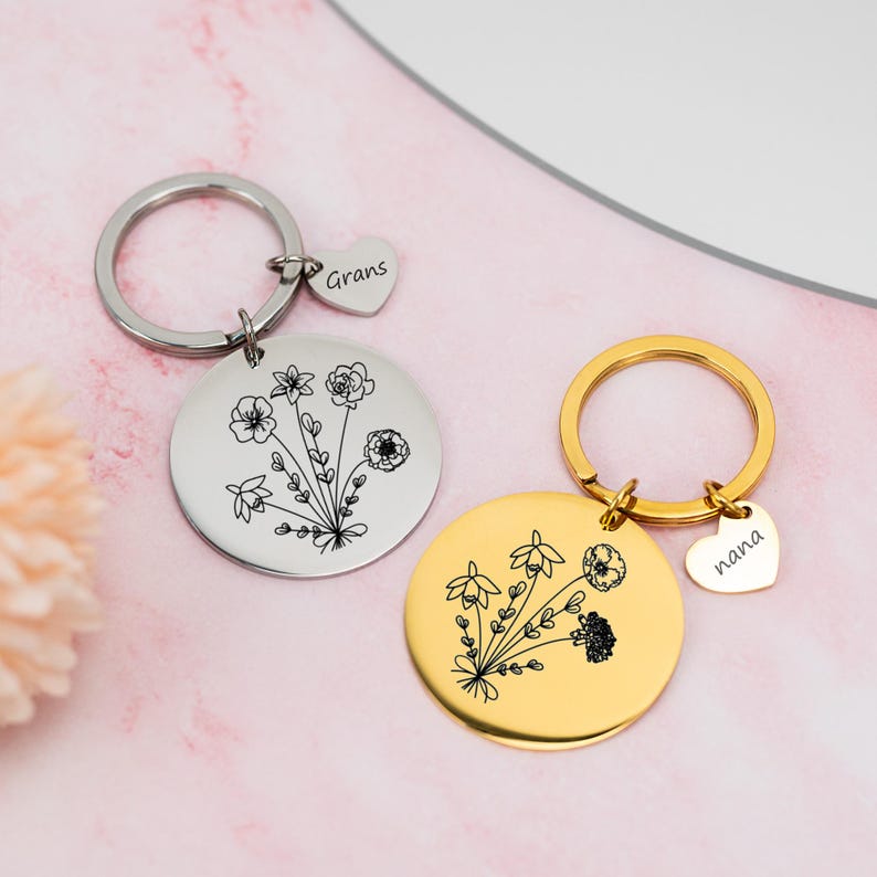 Personalized Bouquet Flower Keychain, Keychain for Mom, Nana, Grandma, Mothers Day Gift for Her, Gift for Teacher, Family Gift Mother