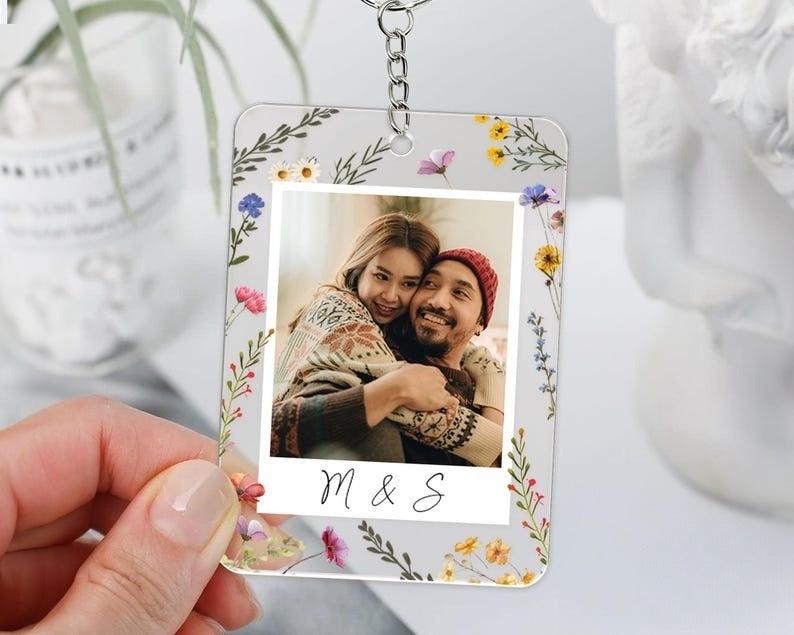 Custom Couple Photo Keychain, Couple Picture Keychain, Valentine's Gift For Boyfriend Girlfriend, Anniversary Gifts Keychain, Gift For Her