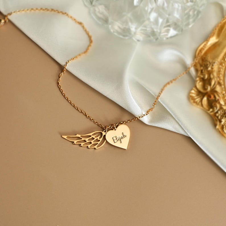 Heart Pendant Name Necklace with Angel Wing, Engraved Name Wing Necklace, Memorial Necklace, Sympathy Gift, Keepsake Gift, Mothers Day Gift