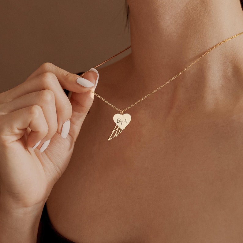 Heart Pendant Name Necklace with Angel Wing, Engraved Name Wing Necklace, Memorial Necklace, Sympathy Gift, Keepsake Gift, Mothers Day Gift