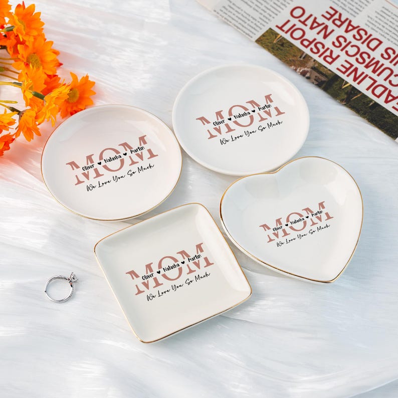 Personalized Mother's Day Gifts for Her,Custom Kids Names Jewelry Dish Gift for Mom,Trinket Tray,Birthday Gift for Grandma,Nana,Mama