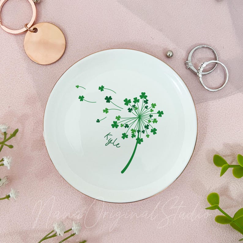 Custom Lucky Shamrock Ring Plate, 4 Leaf Clover Trinket Dish, Ring Holder, St. Patrick's Day Gift, Irish Gift, Bridesmaid Proposal Gift