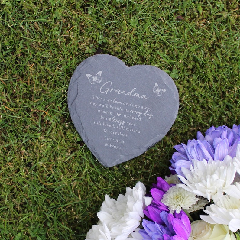 Graveside Memorial Ornament, Small Personalised Memorial Plaque, Slate Heart Shaped Cemetery Grave Decoration, Loved One Remembrance Gift