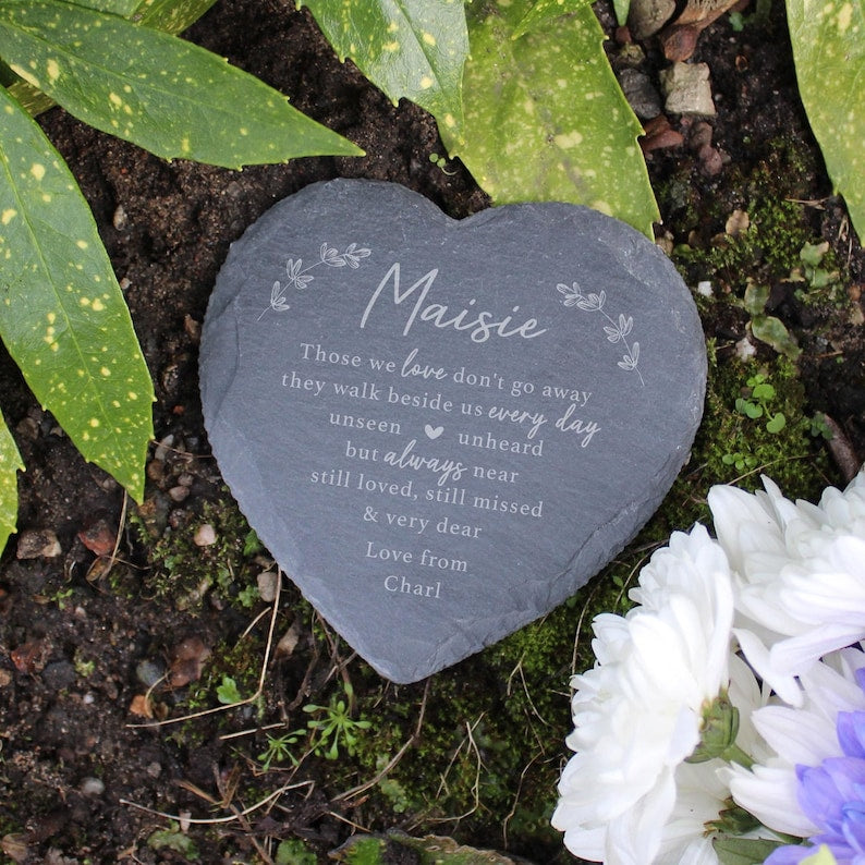 Graveside Memorial Ornament, Small Personalised Memorial Plaque, Slate Heart Shaped Cemetery Grave Decoration, Loved One Remembrance Gift