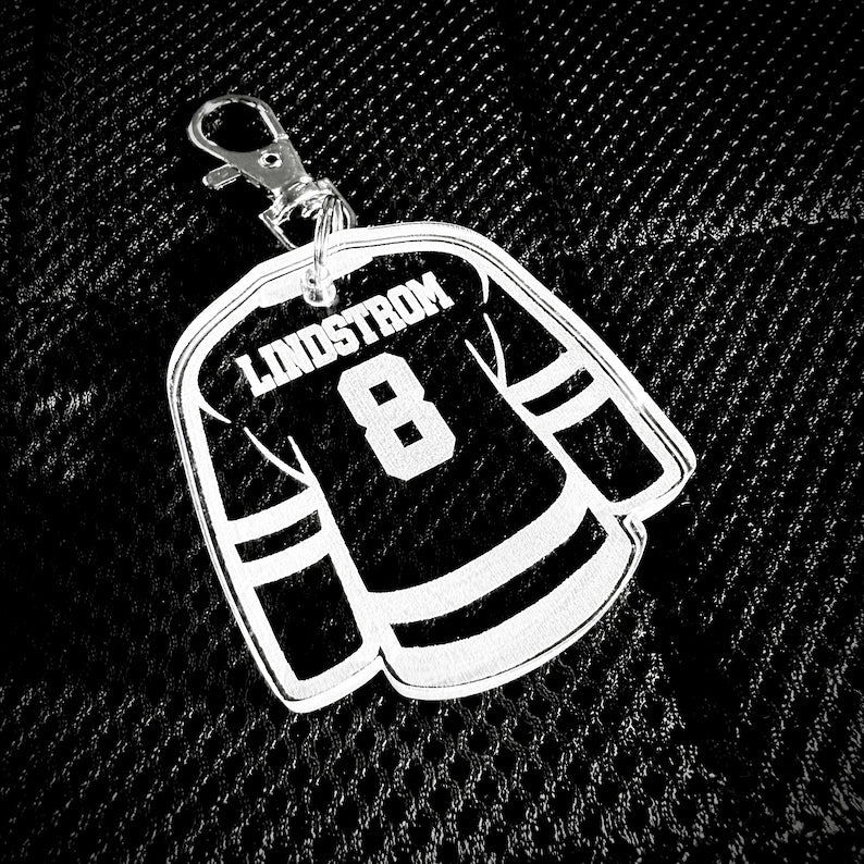 Hockey Bag Tag, Hockey Team Gift, Hockey Keychain, Sports Team Gift, End Of Season Hockey Gift, Pee-wee Hockey gift, Custom Hockey Gift