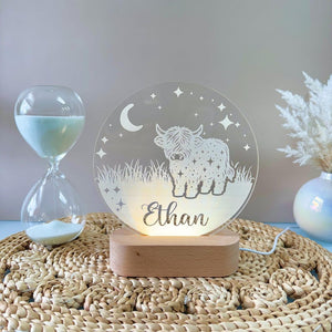 Custom Highland Cow Night Light - Personalized LED Lamp Kids Room, Nursery Decor, Unique Baby Shower Gift, Boy/Girl Name Bedroom Nightlight