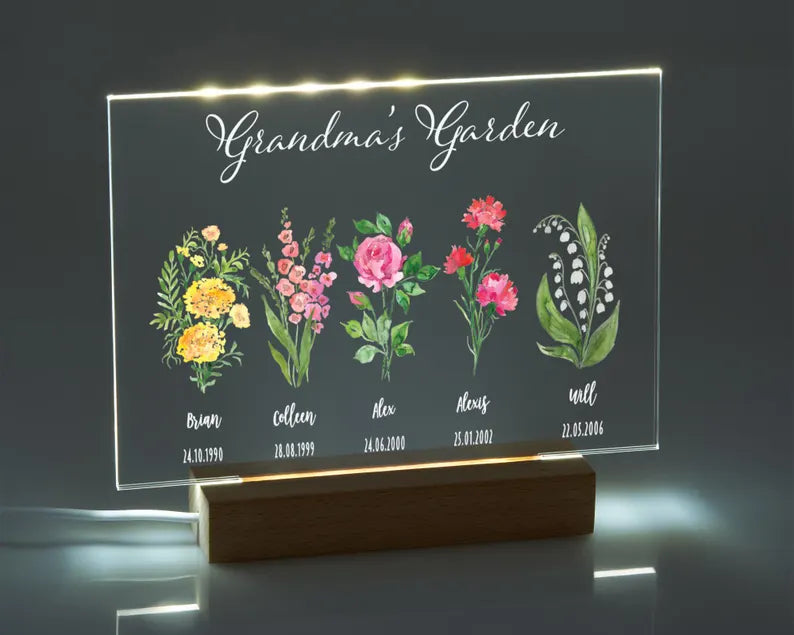 Light Up Lamp Grandma's Garden | Personalised Night Light | Birth Flower Family Gift | Mothers Day Gardening Gift | Gift for Grandparents