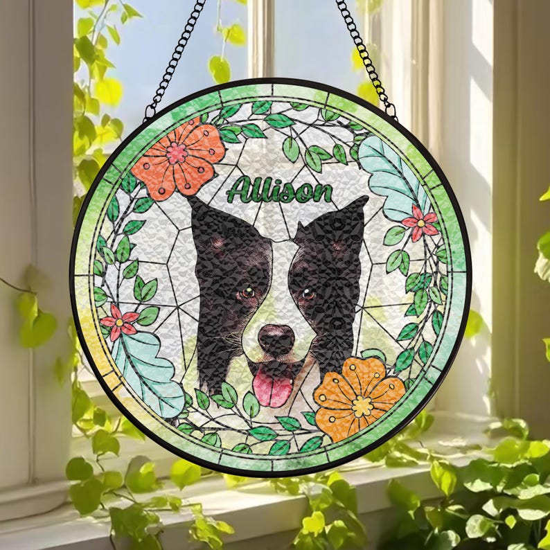 Custom Pet Portrait Stained Glass Suncatcher / Dog SunCatcher Memorial / Dog Portrait Art Suncatcher / Personalized Pet Portrait