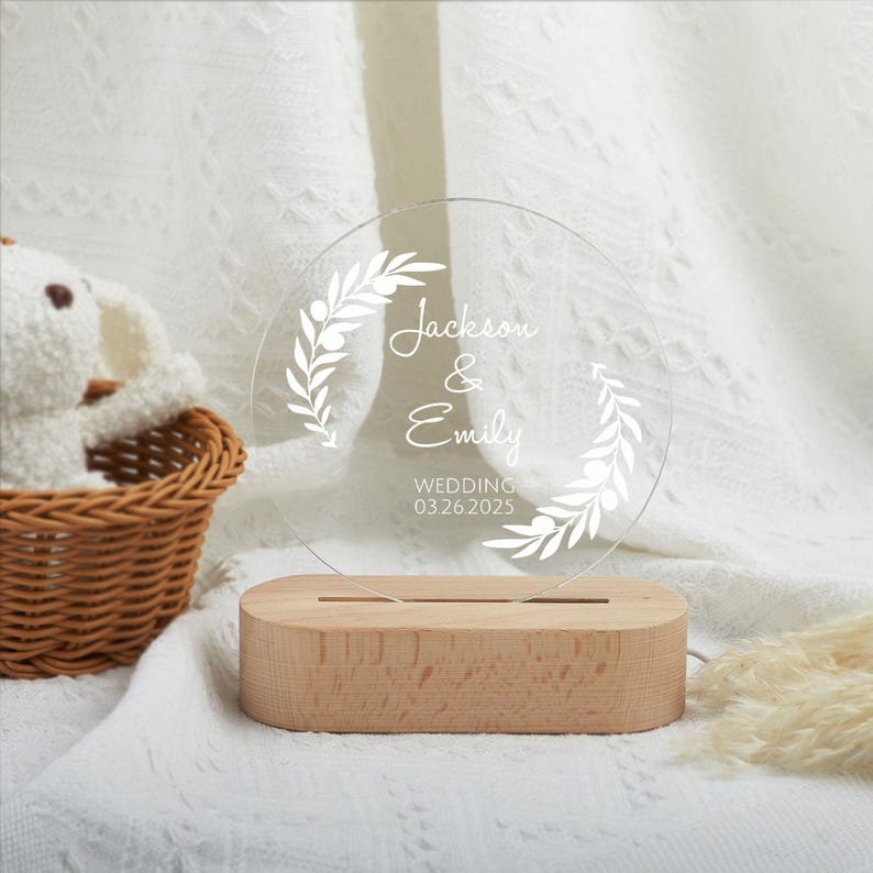 Personalized Night Light,Home Decor,Wedding Gift Ideas,Engagement Gift,Newly Wed Gift,Wedding Favors,Gift for Him,Gift for Her