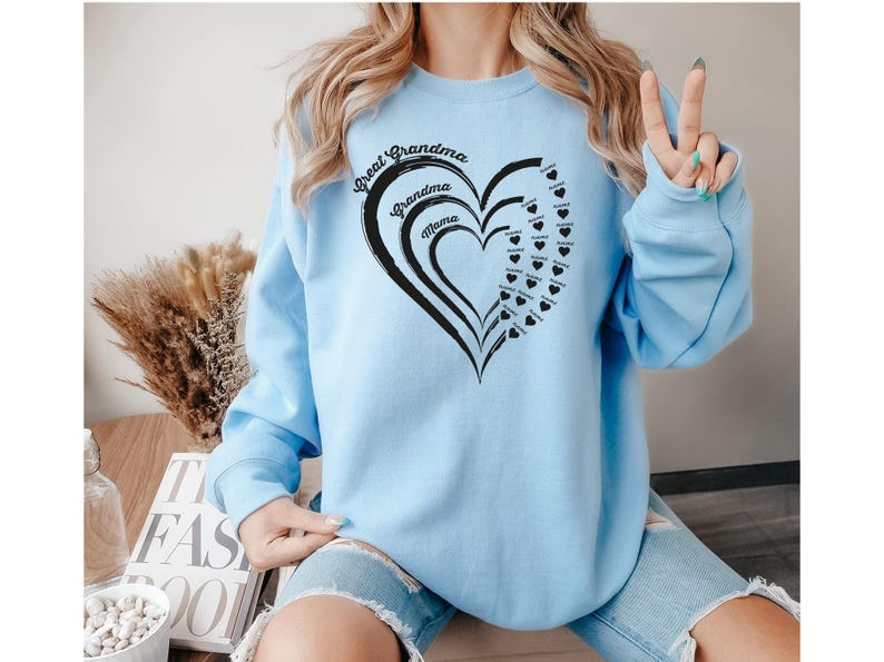 Custom Grandma Sweatshirt with Grandkids Names, Grandma Heart Sweat, Great Grandma, Gift for Mama, Personalized Mama Heart Sweatshirt