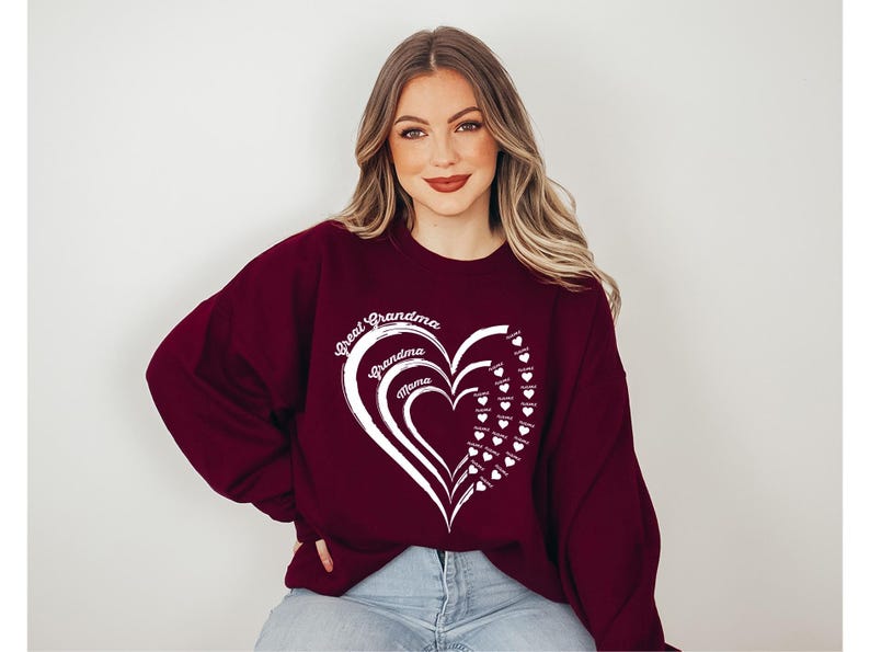 Custom Grandma Sweatshirt with Grandkids Names, Grandma Heart Sweat, Great Grandma, Gift for Mama, Personalized Mama Heart Sweatshirt
