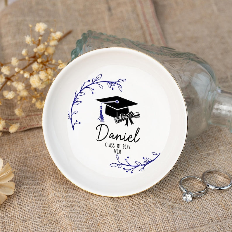 Personalized Graduation Jewelry Dish, Class of 2026 Gift, Ring Dish for Graduation, Graduation Party Gifts, 2026 Graduation Gift, College Gifts