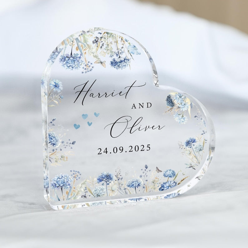 Personalised Wedding Heart Plaque Gift, Anniversary Gift Mr & Mrs Keepsake, Engagement Gift for Couple, Date Keepsake Gift, Engaged Plaque