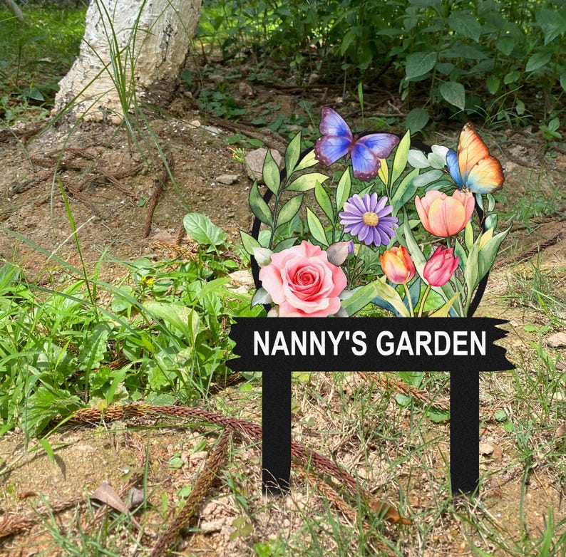 Custom Metal Garden Decor, Butterfly with Flower Garden Sign, Personalized Garden Name Stakes, Lawn Signs, Outdoor Sign,Garden Gifts for Mom
