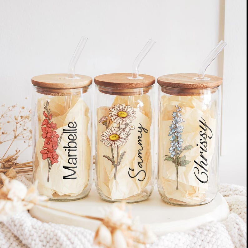 Bridesmaid Gift - Custom Bridesmaid Proposal Gift Birth Flower Glass Tumbler - Personalized Wedding Gift - Birth Flower Gift