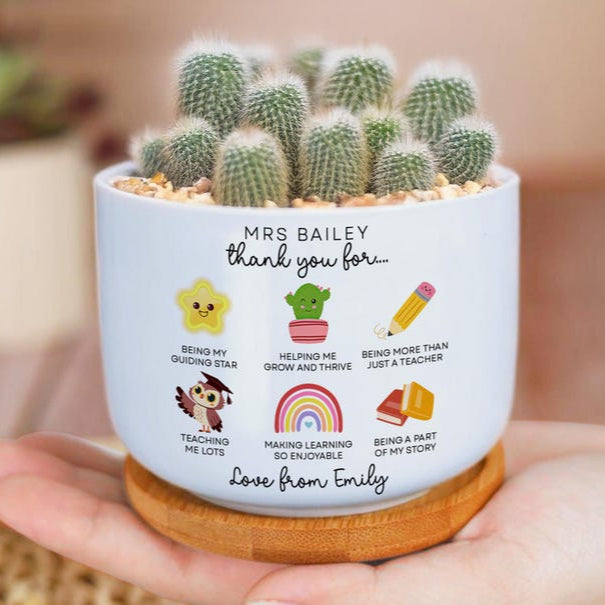 Thank You Teacher Plant Pot, Custom Teacher Name Gift, Flower Pot for Teacher, Teacher Appreciation, Elementary Teacher, Teacher Planter