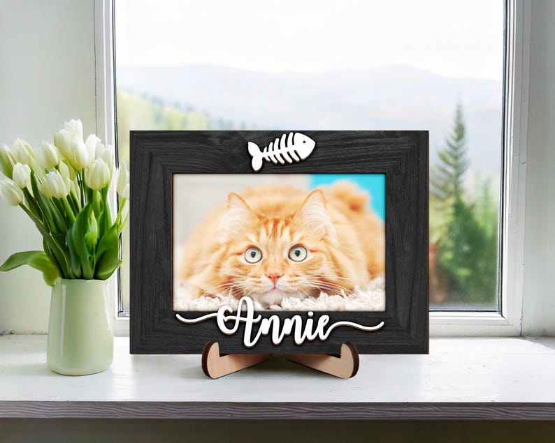 Personalize Pet Picture Frame,Dog Frame,Dog Memorial Gift,Pet Name Photo,Cat Dog Lover,Pet Memorial,Cat Memorial,Pet Portrait,New Pet Gift