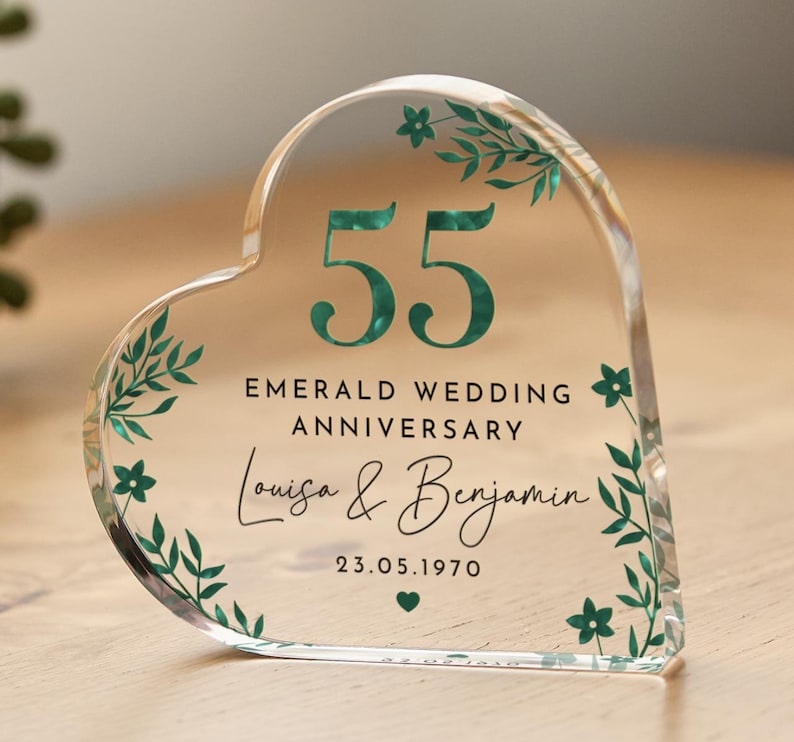 Personalised 55th Wedding Anniversary Gift Emerald Anniversary Heart-Shaped Acrylic Plaque Keepsake with Names Date Elegant Green Floral