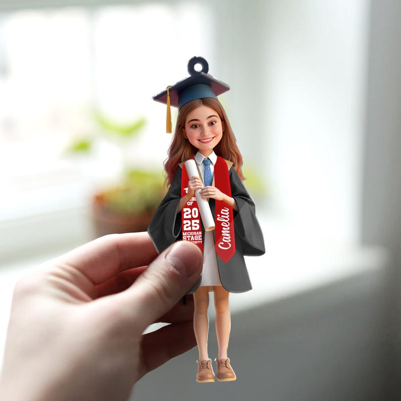 Personalized Graduation Ornament: Class of 2025 Keepsake