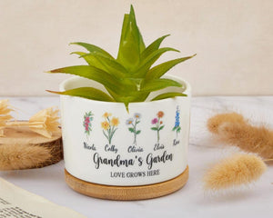 Custom Birth Flower Plant Pot, Grandma's Garden Flower Pot, Mini Plant Pot with Family Birth Flower, Gift for Grandma, Mother's Day Gift