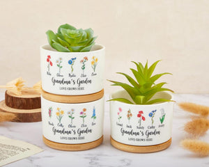 Custom Birth Flower Plant Pot, Grandma's Garden Flower Pot, Mini Plant Pot with Family Birth Flower, Gift for Grandma, Mother's Day Gift
