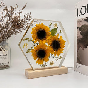 Flower resin lamp, birth flower epoxy lamp, sunflower lights shine brightly in the night, flower resin lamp, flower epoxy lamp, bedside lamp