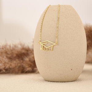Personalized Graduation Necklace with Graduate's Name, Custom Name Necklace, Gold Name Grad Cap Necklace, Class of 2025 Gift, Gift for Her