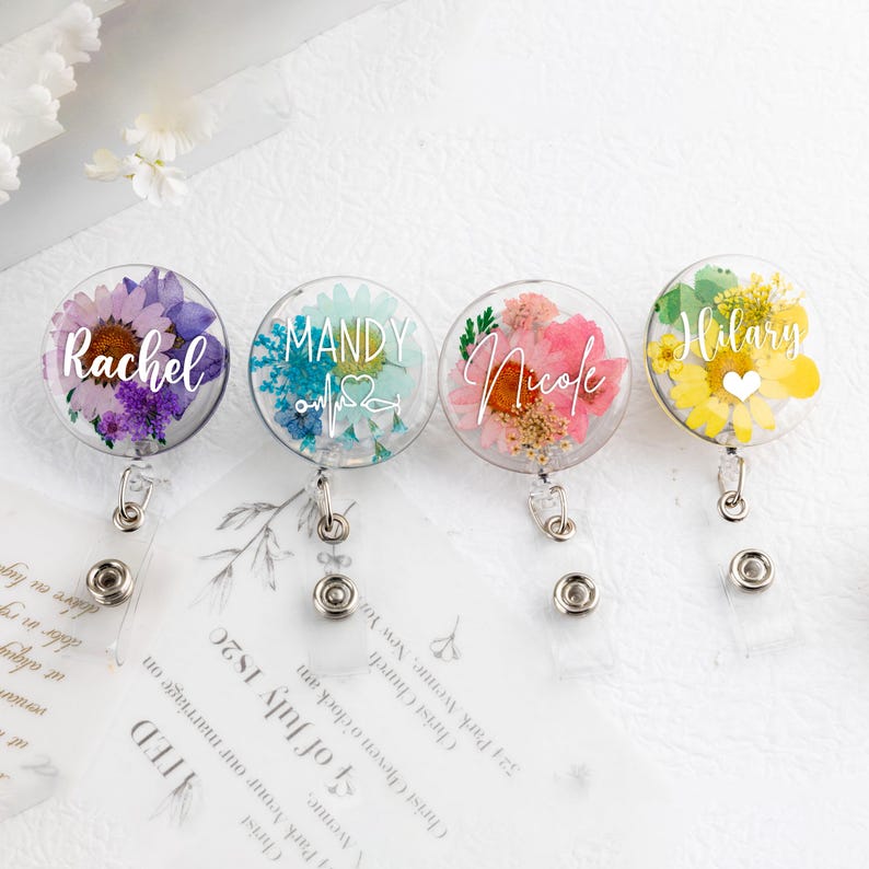 Resin Dried Flower Nurse Badge Holder, Real Flower Badge Reel for Nurse Gift, Custom Name Badge Reel, RN badge reel, Gift for Nurse,Doctor