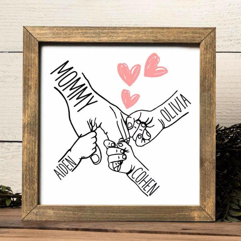 Personalized Mom Holding Kids Hands Sign, Mothers Day Gift Personalized Gift for Mom with Kids Names Rustic Framed Wooden Sign for Mom Gifts