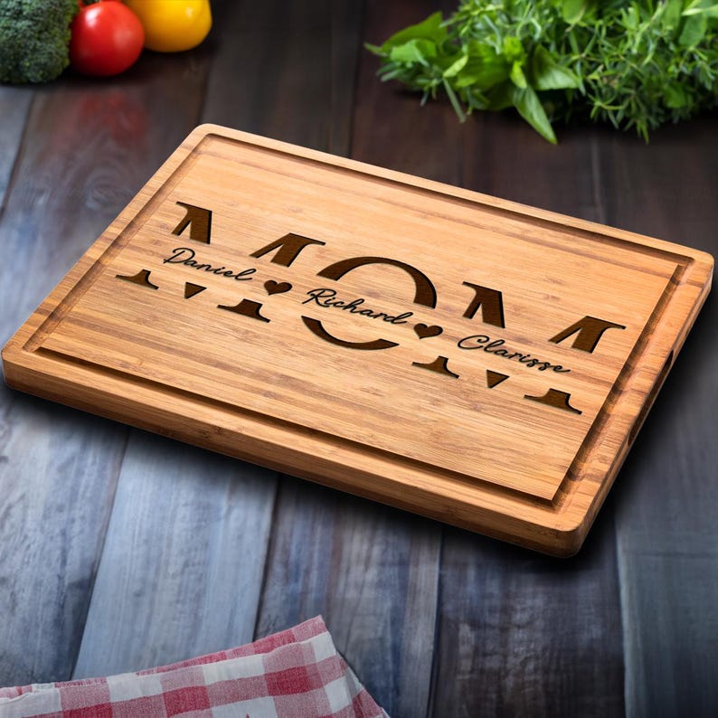 Personalized Mothers Day Gift, Custom Cutting Board, Personalized Gift for Mom, Wife, Unique Gift for Grandma, Mom Birthday Gifts