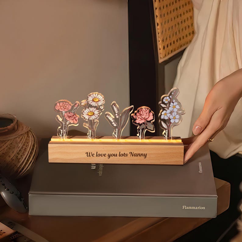 Grandma's Garden Birth Month Flowers Personalized Acrylic LED Night Light,Custom Floral LED Ligh with Your Name,Christmas Gifts for Mom Nana