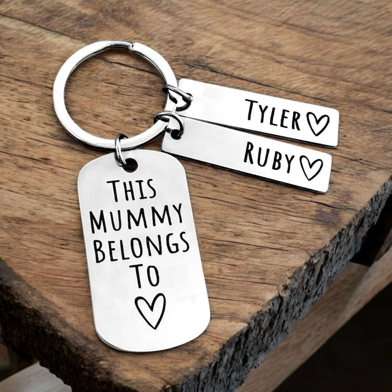 Fathers Day Gift Present Dad Daddy Mummy Belongs To Family Keyring Set - Nanny, Mum, Mom Car Drive Personalised Name Tags