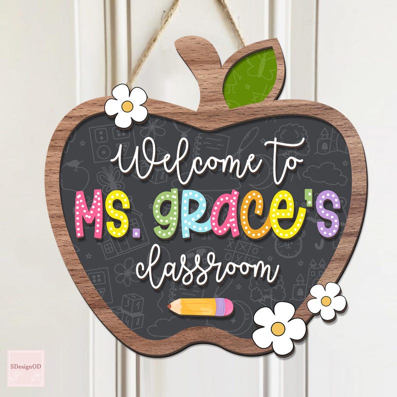 Personalized Teacher Door Sign, 3D Teacher Door Hanger, Teacher Apple Door Sign, Teacher Appreciation Gift, Floral Wooden Sign, Teacher Gift
